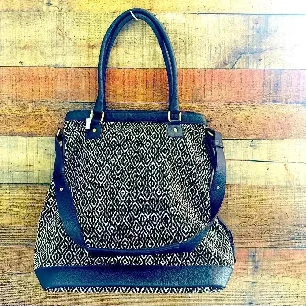 NWOT Huipil Guatemalan With Vegan Leather Bag